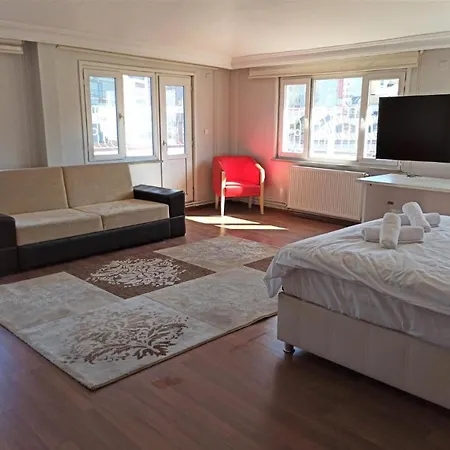 דירה 2br Family House With Terrace *